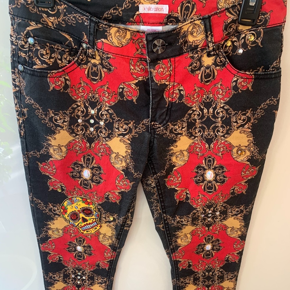 Skinny pants